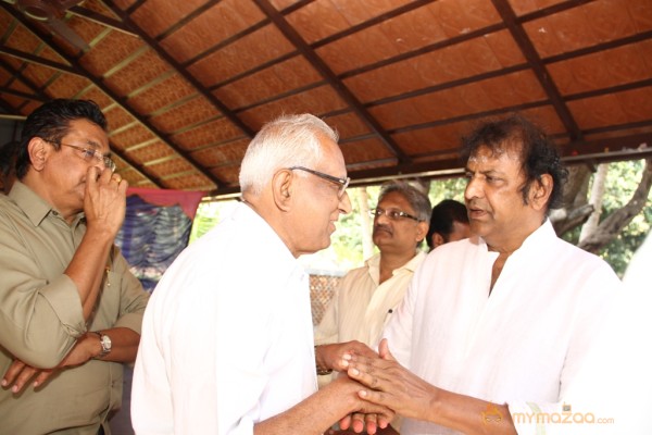 Mohan Babu's Father Manchu Narayanaswamy 11th Day Rite 