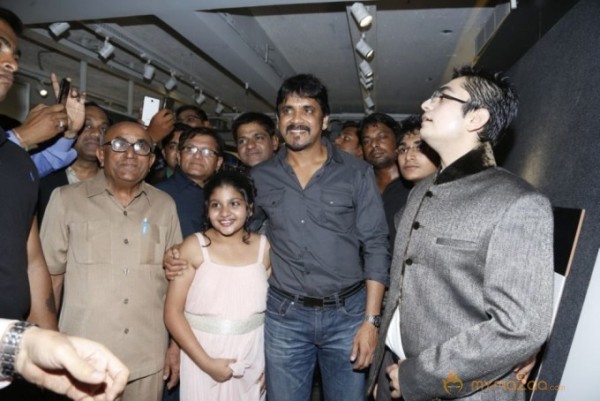 Nagarjuna and Madhurima Launch Home Mart