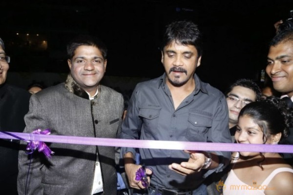 Nagarjuna and Madhurima Launch Home Mart