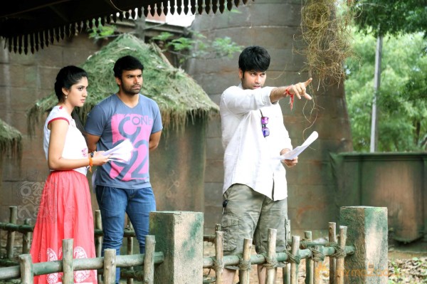  Raju Gari Gadi Movie Working Stills 