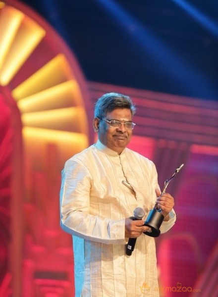 Telugu and Kannada Film Industry SIIMA 2016 Awards Function Stills Day 1