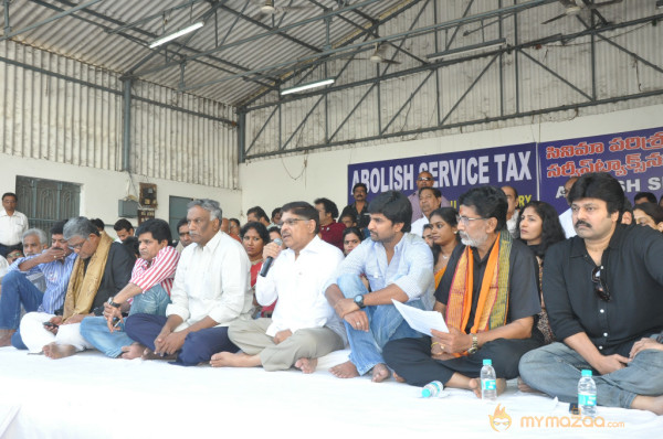 Telugu Film Industry Protest Against Service Tax 