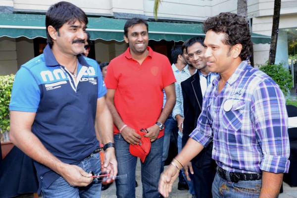 Telugu Warriors Team Meet Sachin Tendulkar & Laxman  