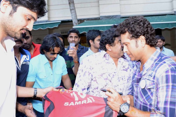 Telugu Warriors Team Meet Sachin Tendulkar & Laxman  