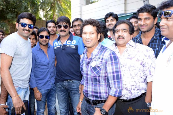 Telugu Warriors Team Meet Sachin Tendulkar & Laxman  