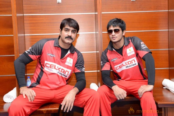 Telugu Warriors Vs Bhojpuri Dabanggs CCL 3 Match Gallery 