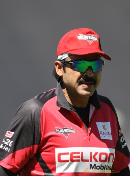 Telugu Warriors Vs Bhojpuri Dabanggs CCL 3 Match Gallery 