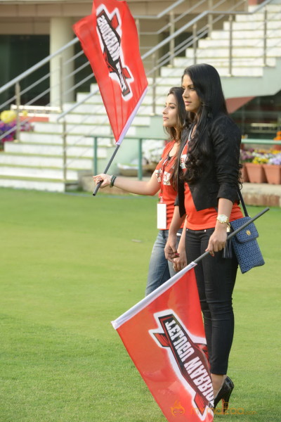 Telugu Warriors Vs Karnataka Bulldozers CCL 3 Match Gallery 