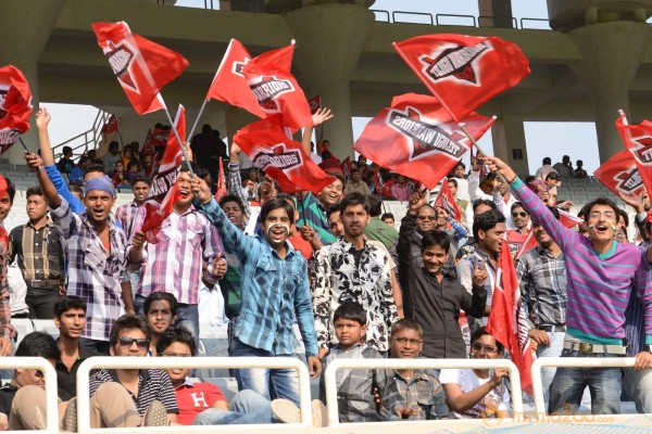 Telugu Warriors Vs Karnataka Bulldozers CCL 3 Match Gallery 