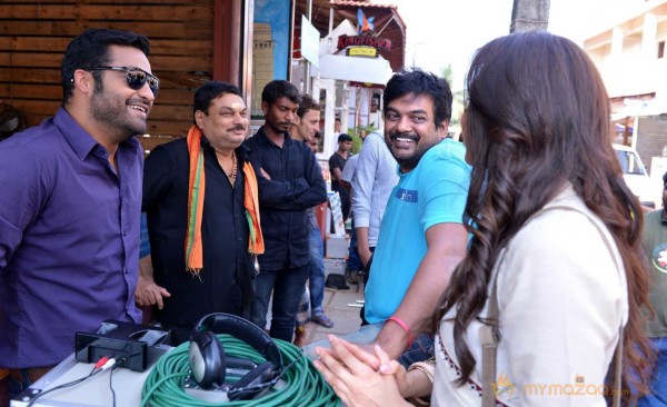  Temper Movie Working Stills 