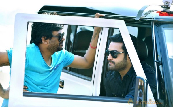  Temper Movie Working Stills 