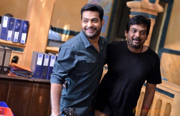  Temper Movie Working Stills 