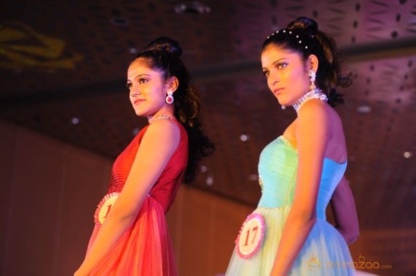 Tollywood Miss Andhrapradesh 2012 Photos