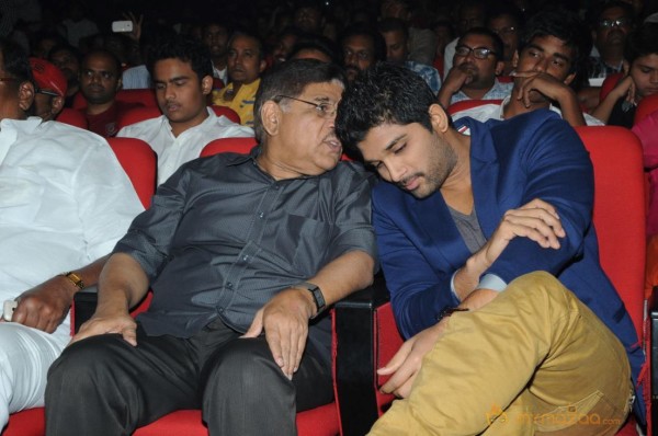 Yevadu Audio Launch Photos Set 5