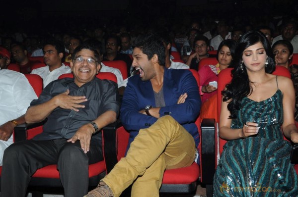 Yevadu Audio Launch Photos Set 5