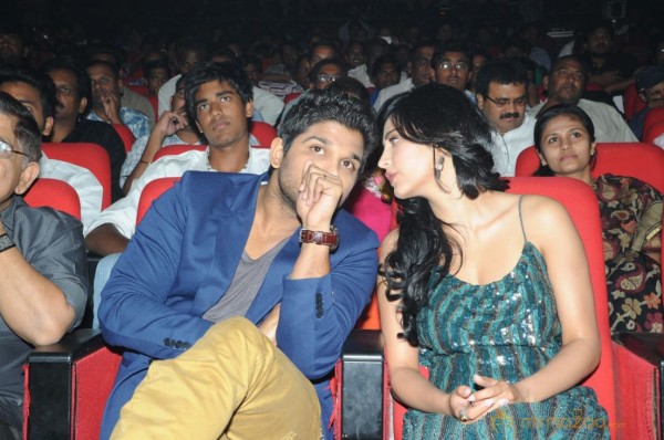 Yevadu Audio Launch Photos Set 5