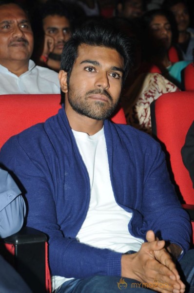 Yevadu Audio Launch Photos Set 5