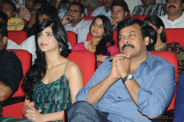 Yevadu Audio Launch Photos Set 5