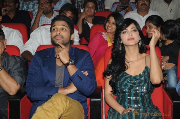 Yevadu Audio Launch Photos Set 5