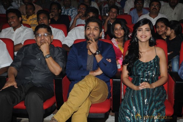 Yevadu Audio Launch Photos Set 5