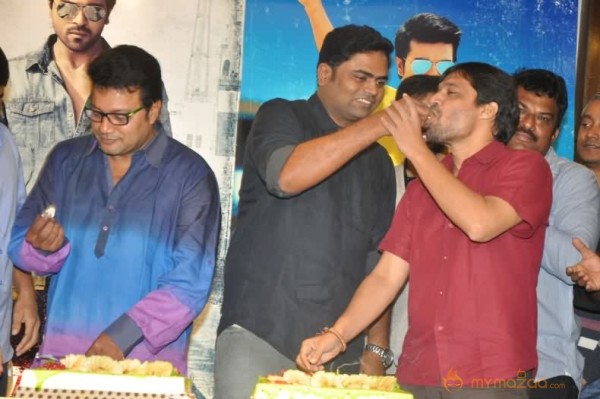 Yevadu Release Date Pressmeet Photos