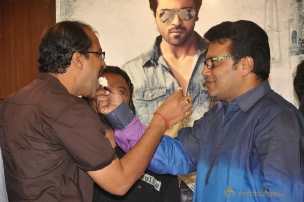 Yevadu Release Date Pressmeet Photos