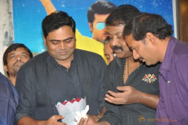 Yevadu Release Date Pressmeet Photos