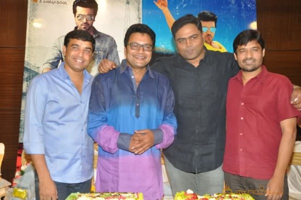 Yevadu Release Date Pressmeet Photos