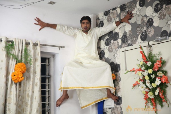 Allari Naresh-James Bond Movie Latest Stills