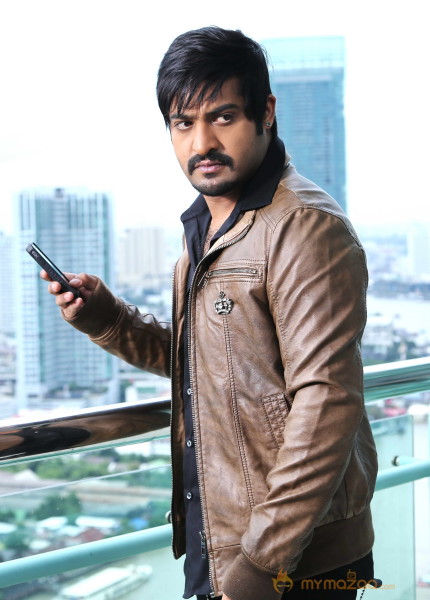 Baadshah New Movie Stills  