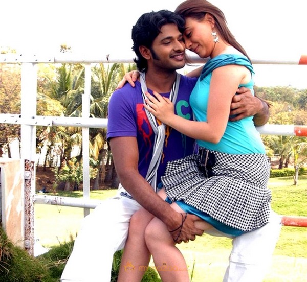 Badmash movie stills