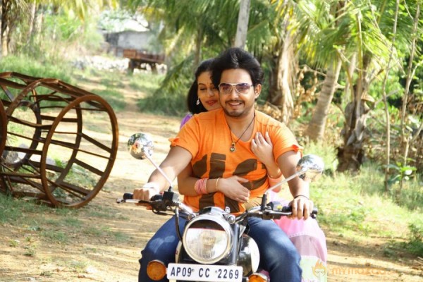 Band Baaja Movie Latest Stills 