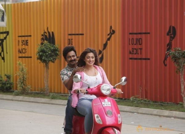 Bangalore Naatkal Movie Photos and Posters