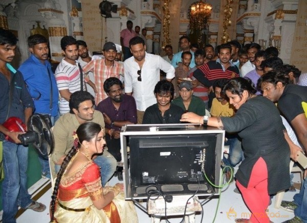 Bhale Manchi Roju Working Pics