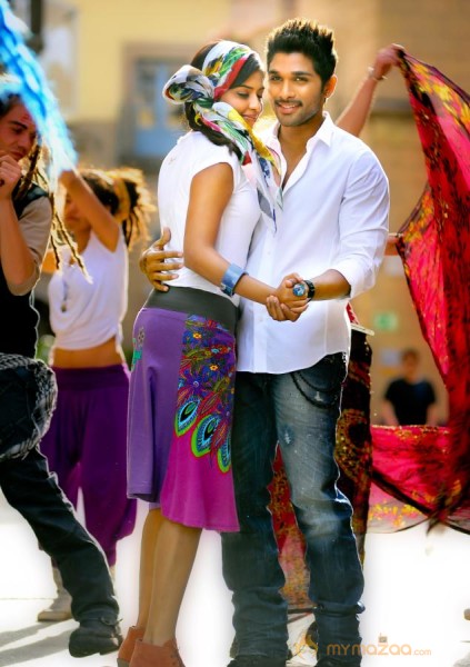 Iddarammayilatho Movie Stills 