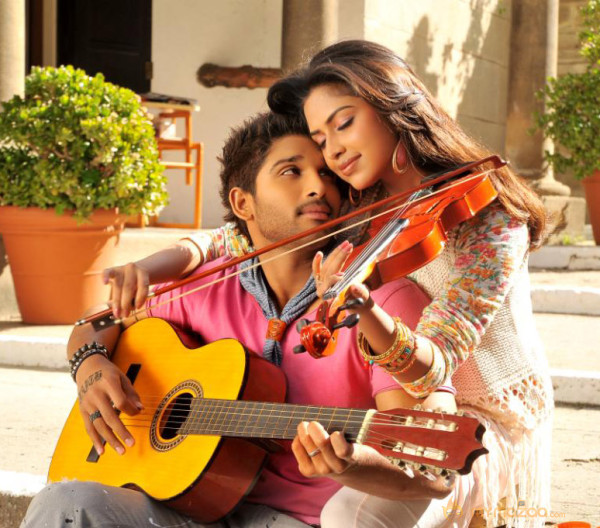 Iddarammayilatho Movie Stills 