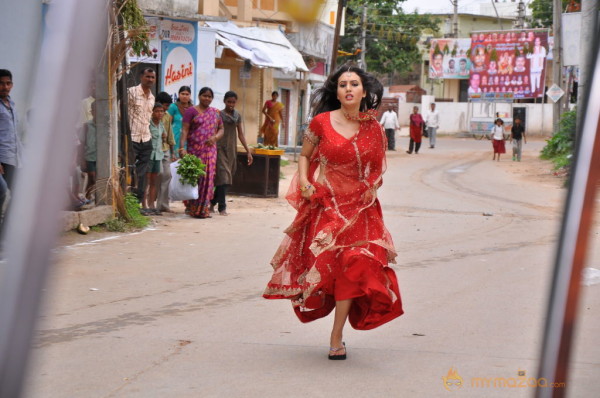 Ista Sakhi Movie Stills Gallery 