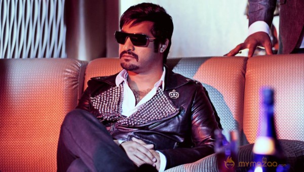 Jr.NTR Baadshah Latest Movie Stills  — photo 12