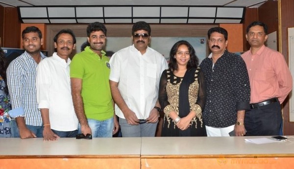 Mounam Movie Press Meet Stills