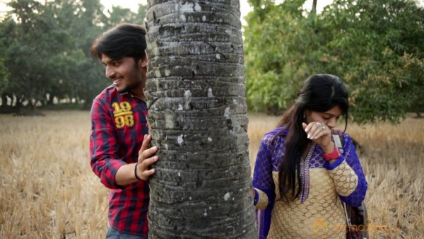 Rajahmundry ki 50 KM Dooramlo Movie Stills