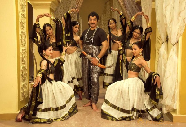 Uttama Villain