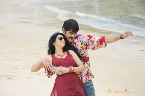 Veediki Dookudekkuva Movie Stills