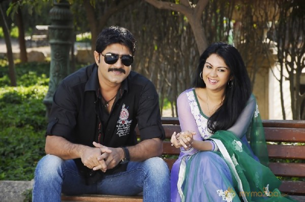 Veediki Dookudekkuva Movie Stills