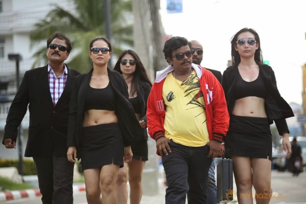 Vinodam 100 Percent Movie Latest Stills