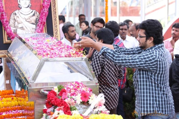 Celebrities pay homage to ANR Photos - 3 