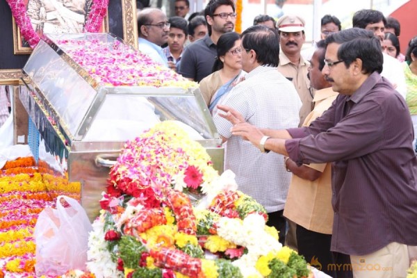 Celebrities pay homage to ANR Photos - 3 