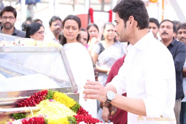 Celebrities pay homage to ANR Photos - 3 