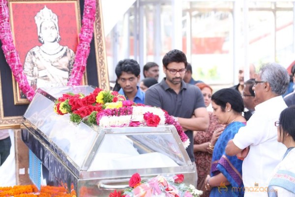 Celebrities pay homage to ANR Photos - 3 