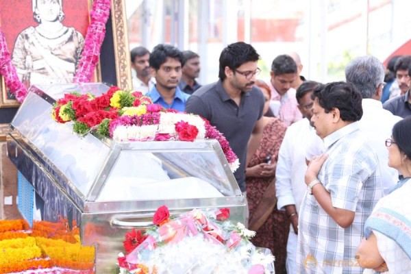 Celebrities pay homage to ANR Photos - 3 