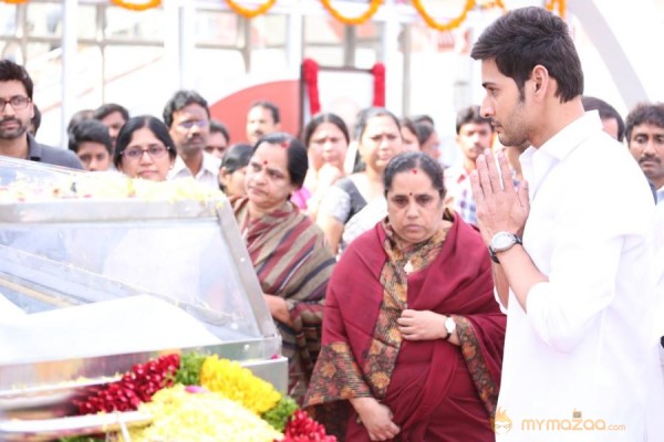 Celebrities pay homage to ANR Photos - 3 